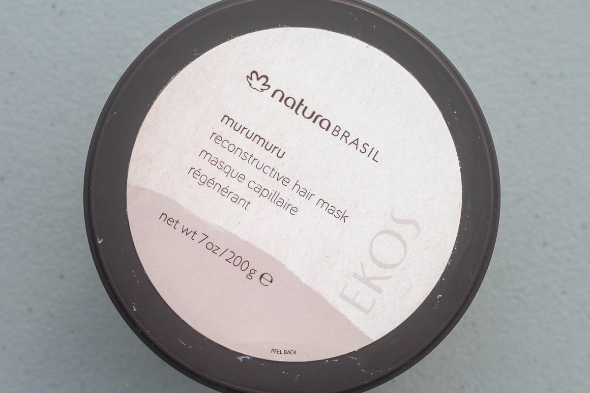 The reconstructive hair mask by Natura Brasil.